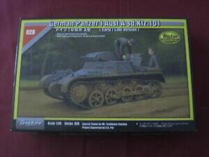 yzzr[@͌^ԁ@ԁ@[VOJ[ o[WXJgCX^[panzerkampfwagen i ausfa early late version scala 135 tristar