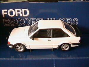 yzzr[@͌^ԁ@ԁ@[VOJ[ tH[hGXR[gzCgCXrAJwCYford escort mkiii xr3 white corgi cc03004 143 weiss bianca haynes vanguards