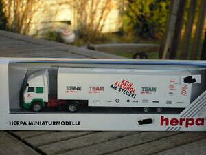 【送料無料】ホビー 模型車 車 レーシングカー メルセデスベンツトラックアルファロメオチームエンジンスポーツherpa 36313 camion mercedesbenz alfa romeo equipe dans emballage, moteur sport
