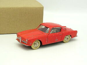 【送料無料】ホビー 模型車 車 レーシングカー フランスアルファロメオカットdinky toys france 143 alfa romeo coupe 1900 24j