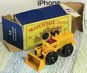 【送料無料】ホビー 模型車 車 レーシングカー マッチ#ボックストターシャベルmatchbox lesney 43b aveling barford tractor pelle rouge conducteur comme neuf in box