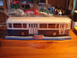 yzzr[@͌^ԁ@ԁ@[VOJ[ {bNXoXbus norev avec boite d origine