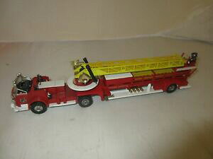 yzzr[@͌^ԁ@ԁ@[VOJ[ R[M[AeiXL[g^[AJcorgi major toys aerial rescue tractor , american lafrance