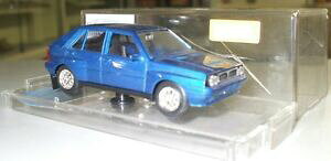 �y���������z�z�r�[�@�͌^�ԁ@�ԁ@���[�V���O�J�[ �����`�A�f���^�o�[�W����vitesse lancia delta integrales routes version blaumet 143