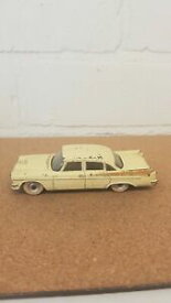 【送料無料】ホビー　模型車　車　レーシングカー ダッジロイヤルセダンdinky dodge royal sedan