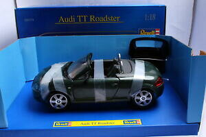 yzzr[@͌^ԁ@ԁ@[VOJ[ AEfB[hX^[_[NO[revell 08979 audi tt roadster vert fonce 118 emballage dorigine