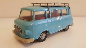 yzzr[@͌^ԁ@ԁ@[VOJ[ ~joX\vX`bNjouet en plastique minibus barkas b1000 a friction ddr ou urss 18 cm