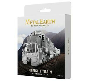 �y���������z�z�r�[�@�͌^�ԁ@�ԁ@���[�V���O�J�[ �A�[�X���f���L�b�gfreight train set metal earth 3d model kit fascinations