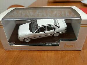 yzzr[@͌^ԁ@ԁ@[VOJ[ tH[hVGRX[X×[lbg[N143 ford sierra cosworth 4x4 1992 rally spec white 143 ixo mdcs010