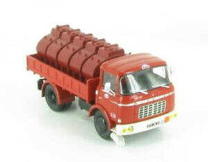 �y���������z�z�r�[�@�͌^�ԁ@�ԁ@���[�V���O�J�[ �l�b�g���[�N143 ixo berliet gak 5 esso benzintankwagen berliet 18