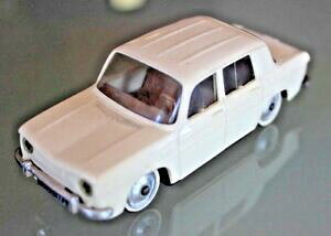 yzzr[@͌^ԁ@ԁ@[VOJ[ m[jouet ancien 143 norev renault r8 annees 60 bel etat