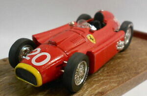 �y���������z�z�r�[�@�͌^�ԁ@�ԁ@���[�V���O�J�[ �X�P�[�����f��brumm 143 scale metal model r127 lanciaferrari d50 hp270 1956