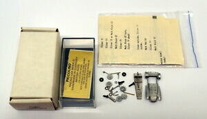 �y���������z�z�r�[�@�͌^�ԁ@�ԁ@���[�V���O�J�[ �X�P�[���z���C�g���^���L�b�g?�`�F�b�N�{�b�N�X�I��piccolino 164 scale white metal kit hsc34 1981 caterham 7 case