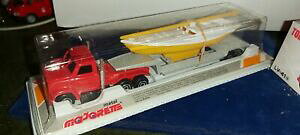 yzzr[@͌^ԁ@ԁ@[VOJ[ {bNX`A[_[gbNhAbgnmajorette 365 camion magirus porte voilier coque jaune neuf en boite