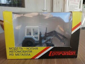 yzzr[@͌^ԁ@ԁ@[VOJ[ g^[c3 loder to19 companion 143 tracteur cccp no 57
