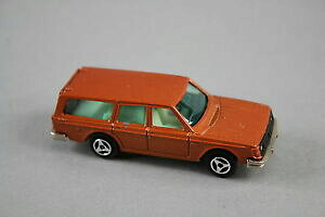 yzzr[@͌^ԁ@ԁ@[VOJ[ `A[_[{{J[ev553 majorette 160 ref 220 voiture volvo 245 dl pas de boite mordore