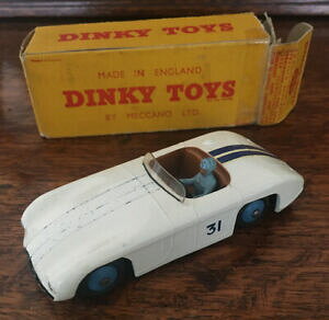 yzzr[@͌^ԁ@ԁ@[VOJ[ JjK[T[IWi{bNXdinky 133 ? cunningham c5r road racer boite dorigine