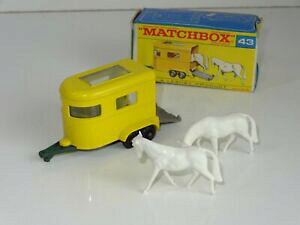 yzzr[@͌^ԁ@ԁ@[VOJ[ }b`|j[g[[|j[b matchbox lesney pony trailer avec poneys 43