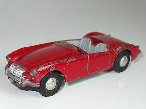 yzzr[@͌^ԁ@ԁ@[VOJ[ X|bgv triang spot on mg mga 104