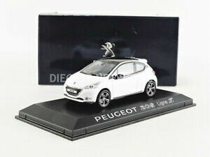 �y���������z�z�r�[�@�͌^�ԁ@�ԁ@���[�V���O�J�[ �v�W���[���C��norev 143 peugeot 208 ligne s 2012 472806