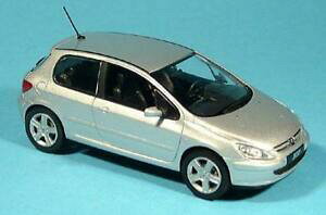 yzzr[@͌^ԁ@ԁ@[VOJ[ vW[AWFgpeugeot 307 xsi norev argento 143