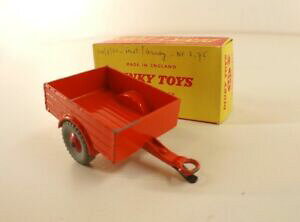 yzzr[@͌^ԁ@ԁ@[VOJ[ h[o[g[[g[[dinky toys gb 341 land rover trailer remorque en boite