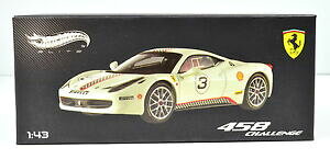 �y���������z�z�r�[�@�͌^�ԁ@�ԁ@���[�V���O�J�[ �t�F���[���z���C�g�`�������W�X�P�[��ferrari 458 defi blanc echelle 143 de hotwheels