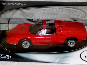 �y���������z�z�r�[�@�͌^�ԁ@�ԁ@���[�V���O�J�[ �t�F���[���f�B�mferrari dino 246 gts red hotwheels 54601 118