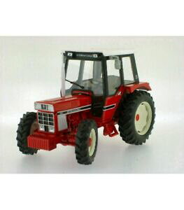 �y���������z�z�r�[�@�͌^�ԁ@�ԁ@���[�V���O�J�[ trattore ih 845 s cab132