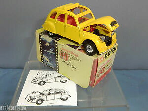 �y���������z�z�r�[�@�͌^�ԁ@�ԁ@���[�V���O�J�[ �R�[�M�[���f���W�F�[���X�{���h�V�g���G���{�b�N�Xcorgi toys model 272 james bond 2cv citroen vn en parfait etat, dans sa boite