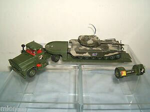 yzzr[@͌^ԁ@ԁ@[VOJ[ R[M[f^NZbgcorgi modele gs10 tank transporter set