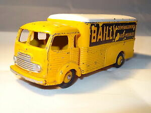 yzzr[@͌^ԁ@ԁ@[VOJ[ tX@oCCfrench dinky simca cargo van bailly 33 an