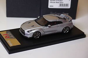 yzzr[@͌^ԁ@ԁ@[VOJ[ [VOVo[hpi racing nissan gtr r35 ultimate metyal silver ref 8404 143