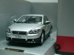 yzzr[@͌^ԁ@ԁ@[VOJ[ {{Vo[Ewow extremement rare volvo c30 mki sc t5 2007 silver mt vfl5016s 143 motorart 850