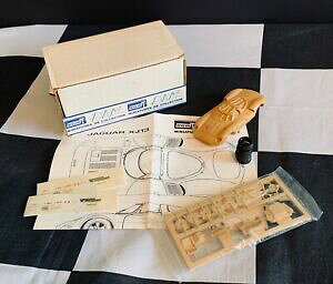 �y���������z�z�r�[�@�͌^�ԁ@�ԁ@���[�V���O�J�[ �`�[���_���W���K�[���f���L�b�g�^�C�vcollection team t dam 143 jaguar xj13 v12 type f resine modele kit boxed sans adoucisseur