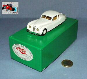 �y���������z�z�r�[�@�͌^�ԁ@�ԁ@���[�V���O�J�[ ���R�[�h���f���W���K�[�J�b�grecord models 143 jaguar xk140 coupe blanche