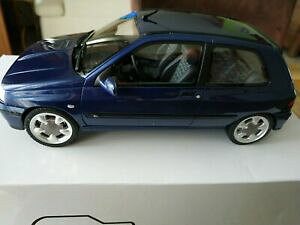 �y���������z�z�r�[�@�͌^�ԁ@�ԁ@���[�V���O�J�[ �~�j�`���A���m�[�N���Iminiature renault clio 16v au 118 ottomobille
