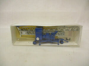 yzzr[@͌^ԁ@ԁ@[VOJ[ N[x11109 d200 condecta grue, avec de legeres traces dutilisation