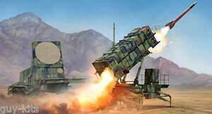 yzzr[@͌^ԁ@ԁ@[VOJ[ Lbggyb^[station de lancement us m901 kit trumpeter 135 n 1022