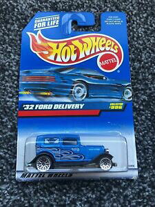 �y���������z�z�r�[�@�͌^�ԁ@�ԁ@���[�V���O�J�[ �t�H�[�h1998 hotwheels32 ford delivery