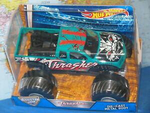 �y���������z�z�r�[�@�͌^�ԁ@�ԁ@���[�V���O�J�[ �z�b�g�z�C�[�������X�^�[�W�����X���b�V���[�g���b�N124 hot wheels monster jam thrasher camion miniature tout neuf amp; rare