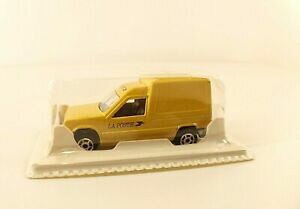 �y���������z�z�r�[�@�͌^�ԁ@�ԁ@���[�V���O�J�[ ���m�[�`�A���[�_�[�G�N�X�v���Xmajorette renault express la poste ptt 153