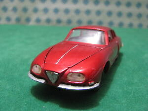 【送料無料】ホビー 模型車 車 レーシングカー ビンテージアルファロメオvintage alfa romeo 2600 sz 143 politoysm530
