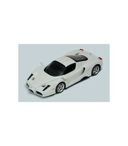 �y���������z�z�r�[�@�͌^�ԁ@�ԁ@���[�V���O�J�[ �G���c�H�t�F���[���z���C�gferrari enzo white 143