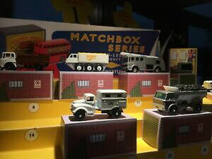 �y���������z�z�r�[�@�͌^�ԁ@�ԁ@���[�V���O�J�[ �}�b�`�z�C�[��5x matchbox regular wheels unique
