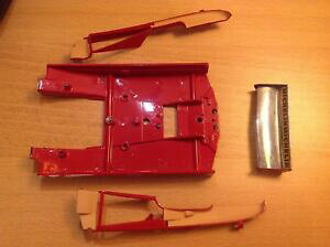 �y���������z�z�r�[�@�͌^�ԁ@�ԁ@���[�V���O�J�[ �t�F���[���X�J���X�P�[���{�f�B�G���W���|�b�h���A�E�C���Oexoto ferrari 312t4 scala scale 118 car body engine pods rear wing