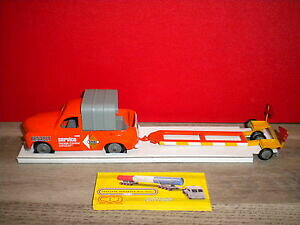 yzzr[@͌^ԁ@ԁ@[VOJ[ m[g[[{bNXrenault colorale assistance remorque cij par norev neuf en boite