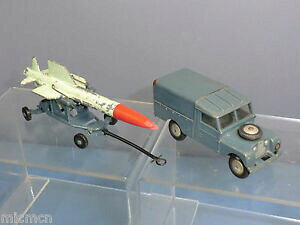 yzzr[@͌^ԁ@ԁ@[VOJ[ re[WZbgT_[o[h~TCvintage corgi toys gift set 3 thunderbird missile set