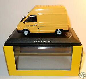 yzzr[@͌^ԁ@ԁ@[VOJ[ jo[Tm[gtBbNOWA[{bNXrare universal hobbies renault trafic 1992 postes poste ptt 143 in luxe box