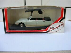 yzzr[@͌^ԁ@ԁ@[VOJ[ VgGC^[JuIhAKAcitroen ds reuter cabriolet 4porte classiques ccc mib 143 2cv ami azu mega rare